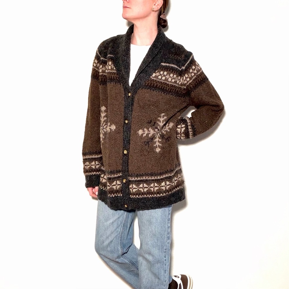 Eddie Bauer Legend Nanaimo Handknit Sweater
